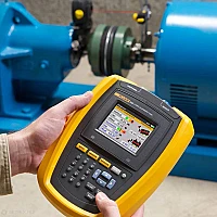 Лазерный прибор для центрирования валов Fluke 830